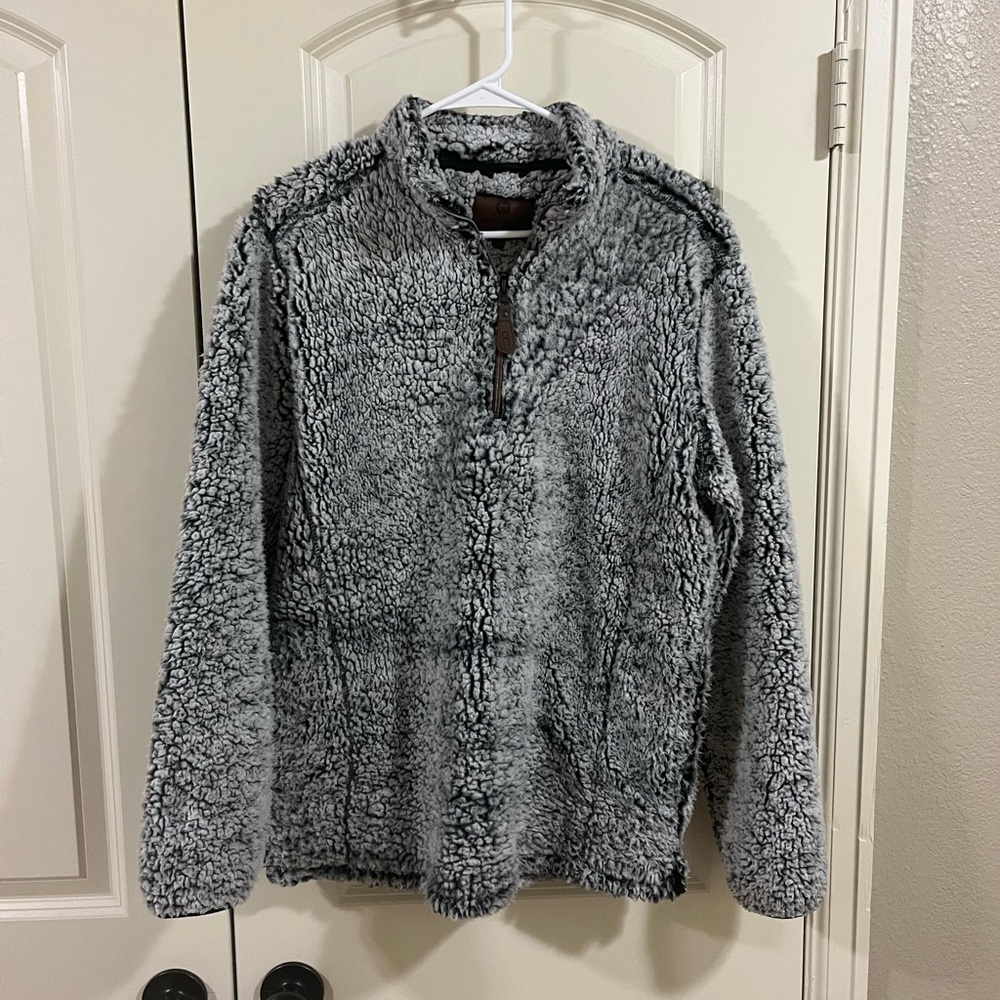 Girlie Girl Original Sherpa fleece pullover size small